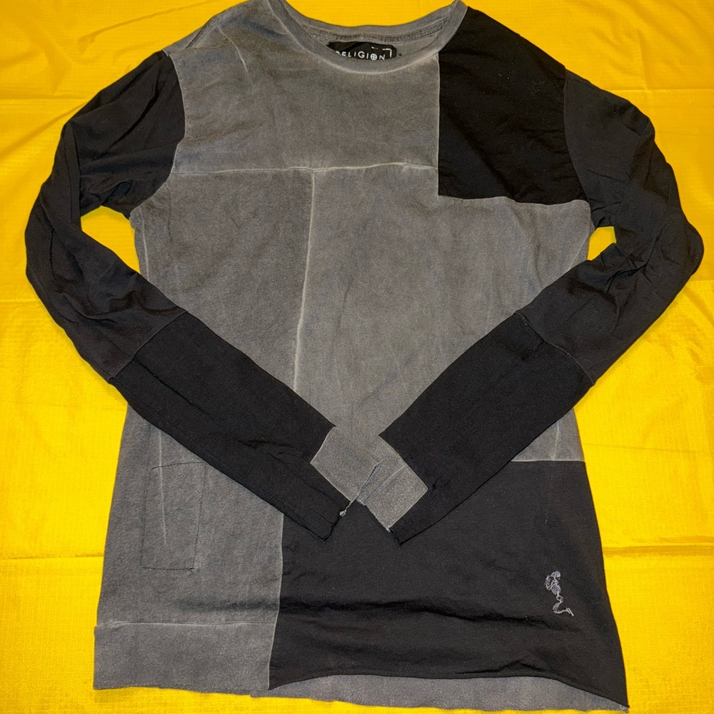 Extra sexy party street wear Religion T-Shirt. Excellent condition.